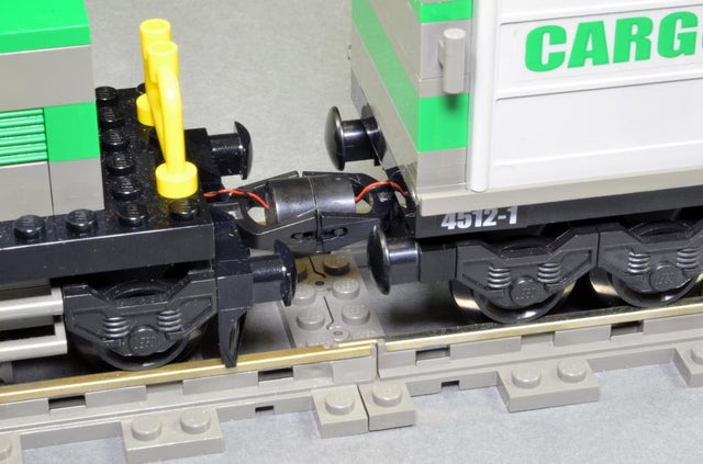 feudale bedstemor bryst Magnetic Power Coupler for LEGO Trains | Brickstuff
